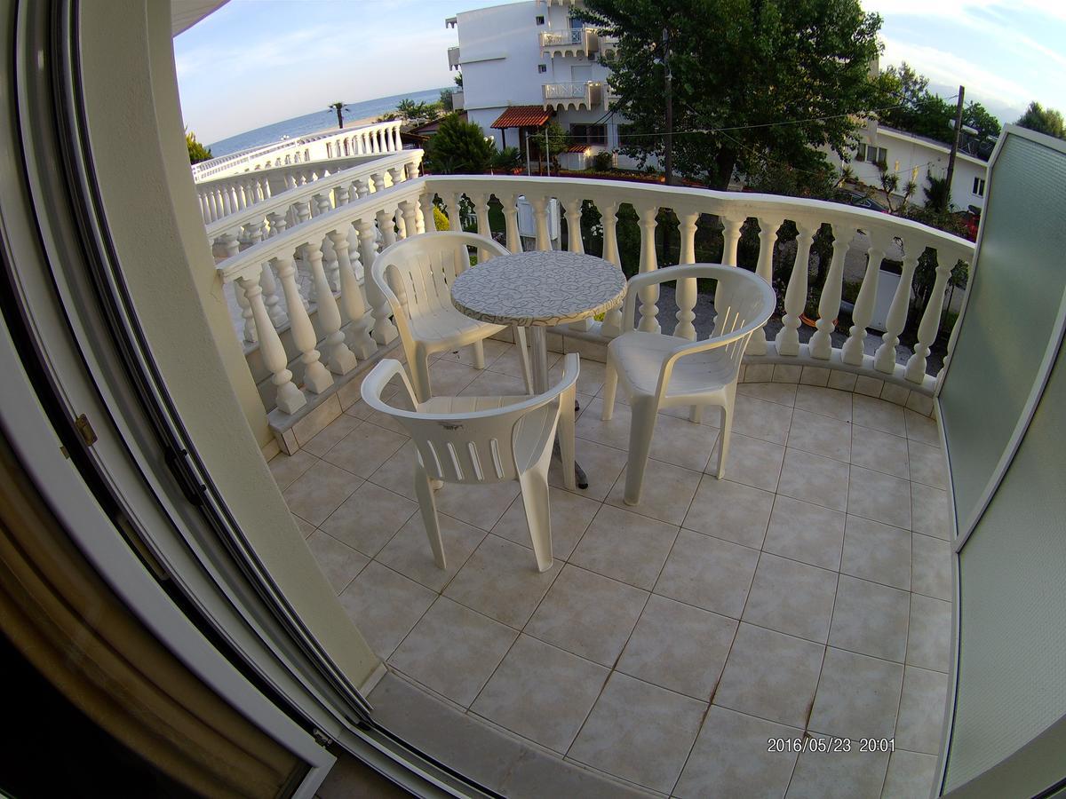 Hotel Akrogiali Korinós Extérieur photo