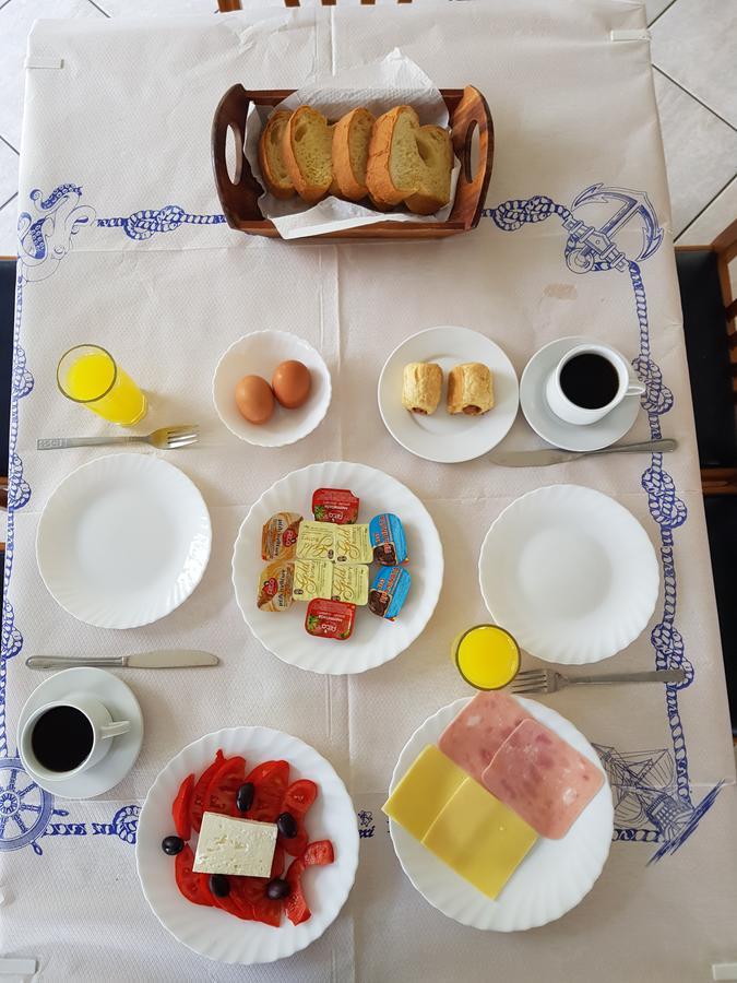 Hotel Akrogiali Korinós Extérieur photo