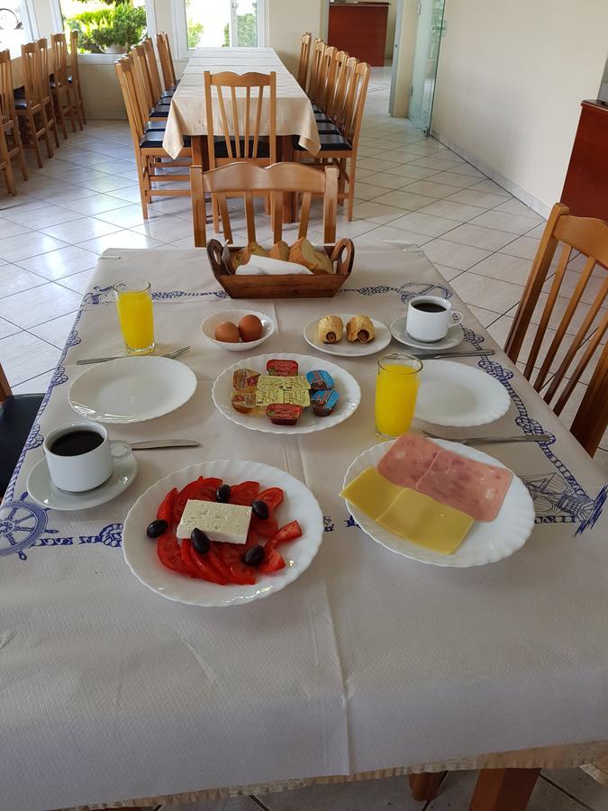 Hotel Akrogiali Korinós Extérieur photo